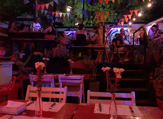 argentina/mendoza-wine-region/bar/terracita-speakeasy
