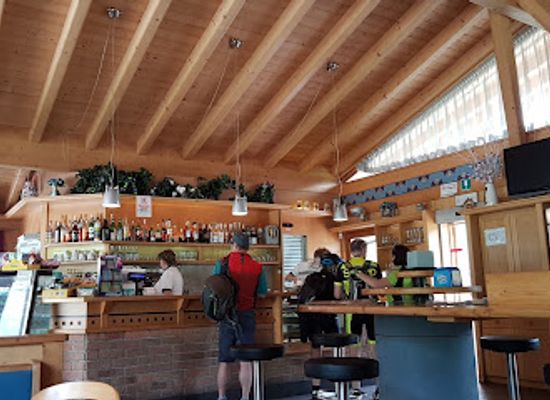 italy/cortina-d-ampezzo/bar/area-51