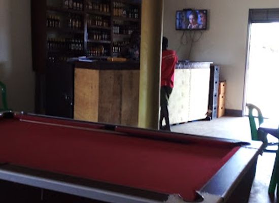 uganda/lira/bar/lollipop-bar