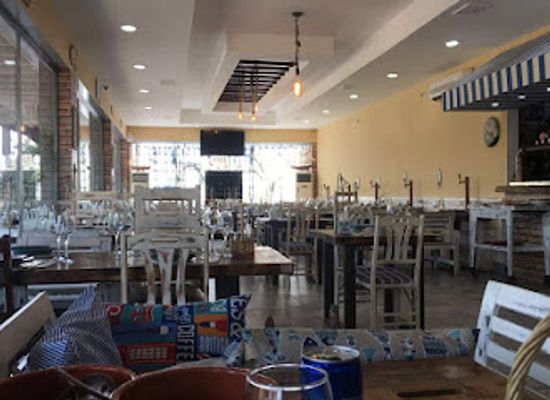 angola/luanda/miramar/bar/cervejaria-luanda