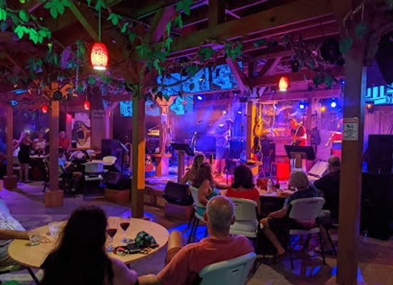panama/bocas-del-toro/bar/lost-boys-blues-bar