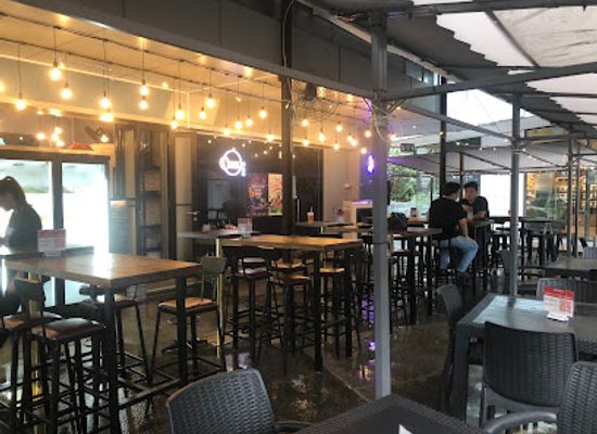 singapore/kallang/bar/one-bar-ct-hub