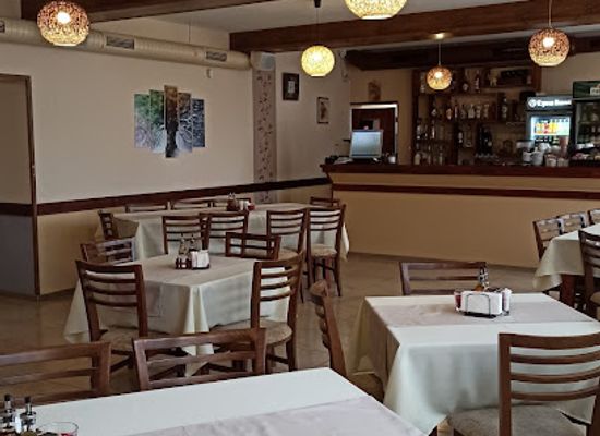 bulgaria/dobrinishte/bar/restorant-ivel