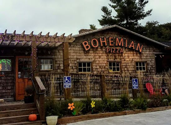 connecticut/litchfield-hills/bar/bohemian-pizza-and-tacos