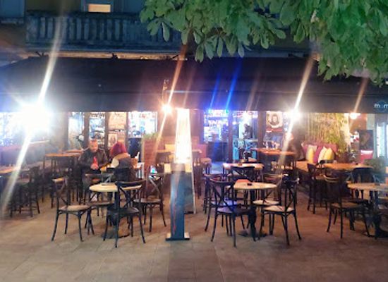 bulgaria/pleven/bar/momento-bar-pizza