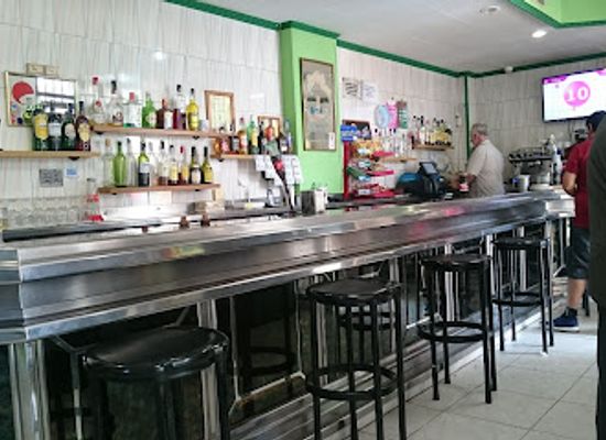spain/tarragona/bar/bar-la-golondrina