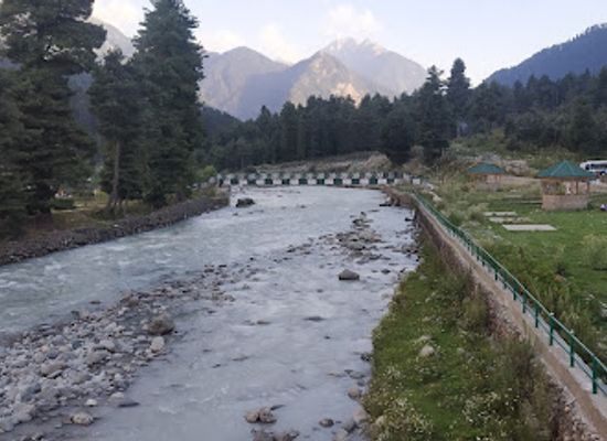 india/kashmir-valley/bar/lidder-river