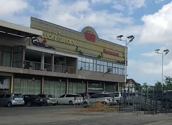 suriname/lelydorp/bar/lucky-garden