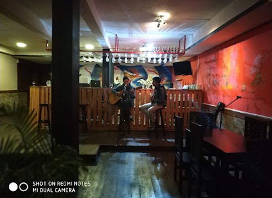 ecuador/otavalo/bar/ninkasi-brewery-cerveza-artesanal