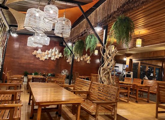 thailand/erawan-national-park/bar/bann-ton-nam
