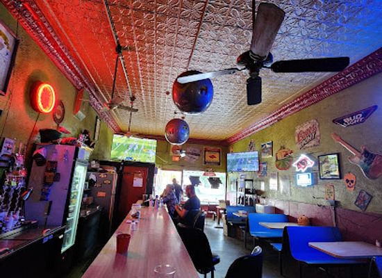 arkansas/ozark-national-forest/bar/brew-cue
