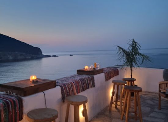 greece/sporades/bar/donkee-skopelos
