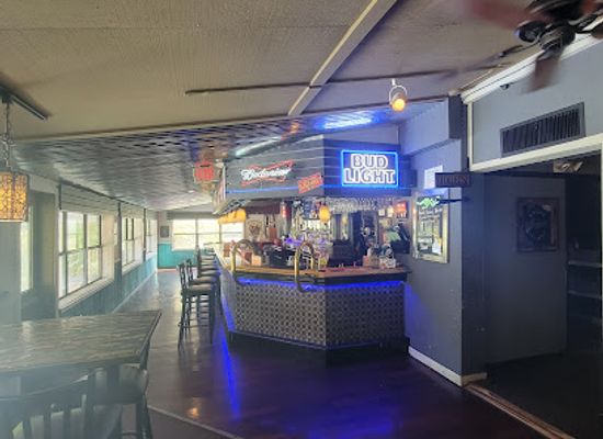 arkansas/ozark-national-forest/bar/the-oasis-harrison-s-1-bar-and-grill