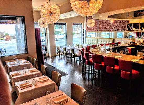 massachusetts/north-shore/bar/g-bar-and-kitchen