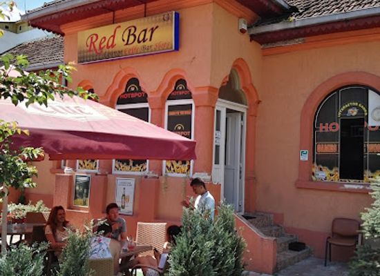 romania/neamt/bar/red-bar