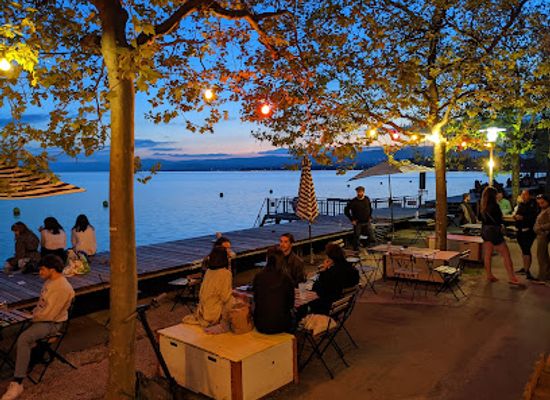 switzerland/lausanne/ouchy/bar/jetee-de-la-compagnie