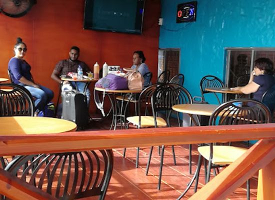 trinidad-and-tobago/tobago/bar/shotters-restaurant-and-bar