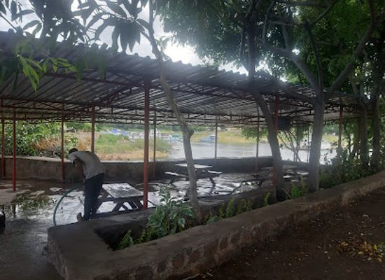 zimbabwe/kariba/bar/nesango-leasure-bar