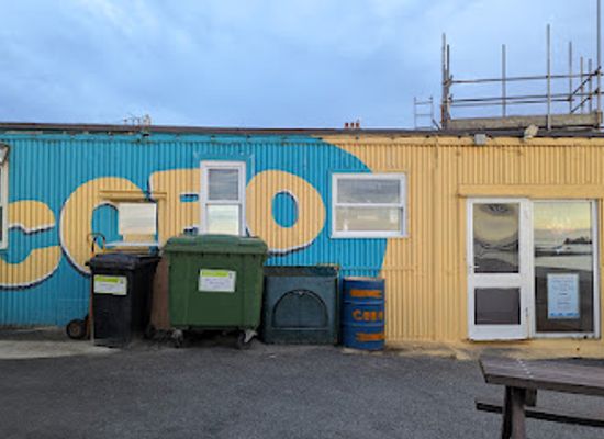 guernsey/castel/bar/cobo-chippy