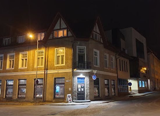 estonia/viljandimaa/bar/vaga-mama