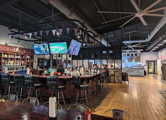 oklahoma/great-plains-country/bar/mountain-fork-brewery