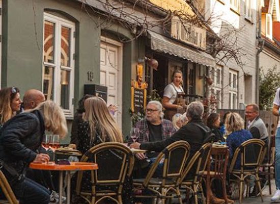 denmark/horsens/bar/vores-lille-vinbar