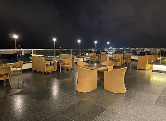 india/kerala/bar/skygrill-fusion-tapas-lounge