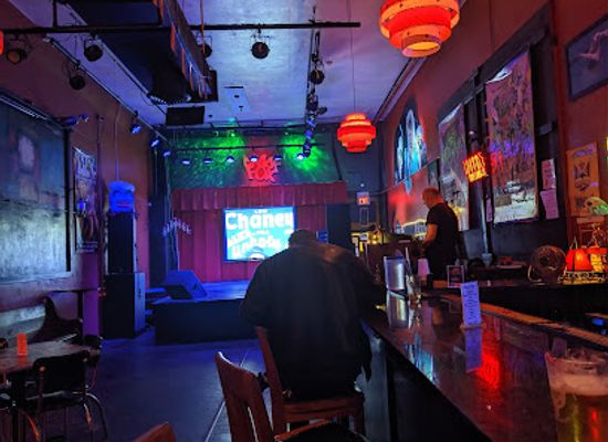 missouri/west-central-missouri/bar/the-crack-fox
