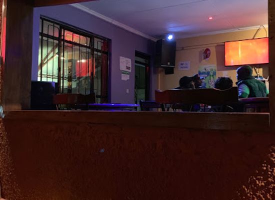 kenya/nairobi/karen/bar/long-bar-restaurant