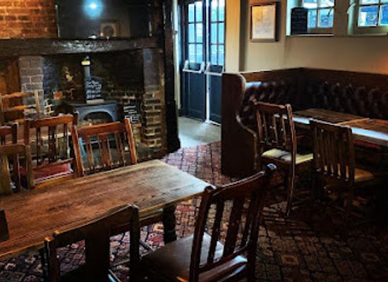 united-kingdom/cambridge/newnham/bar/pickerel