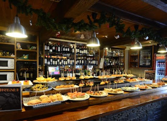 spain/aiguestortes-i-estany-de-sant-maurici-national-park/bar/tauerna-urtau-arties