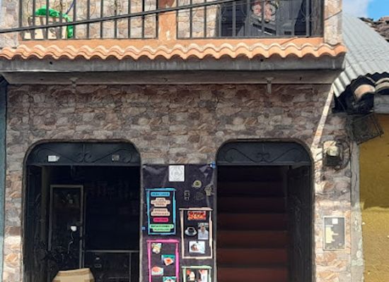 guatemala/chichicastenango/bar/coffe-lita-chichicastenango