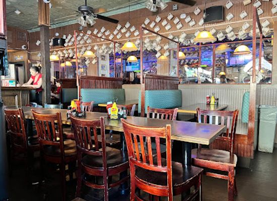 new-jersey/cape-may/bar/ugly-mug-bar-restaurant