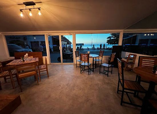 nicaragua/pacific-region/bar/turntable-sjds