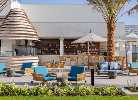 united-arab-emirates/abu-dhabi-region/bar/capila-pool-bar-grill