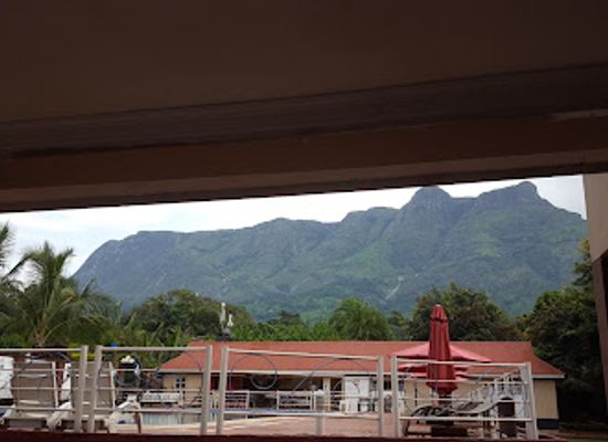 malawi/mulanje-massif/bar/hapuwani-village-lodge