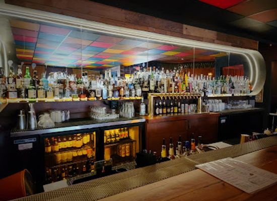 texas/austin/east-austin/bar/high-noon