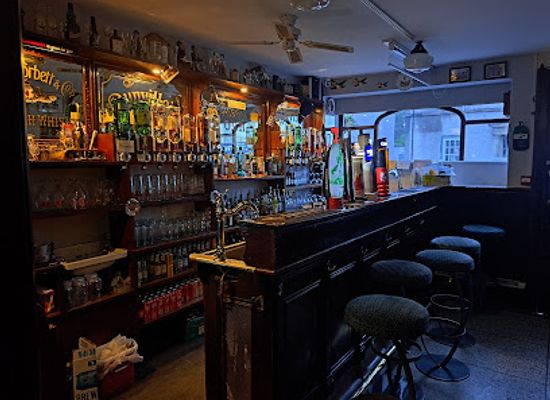 ireland/causeway-coastal-route/bar/the-bush-house-bar