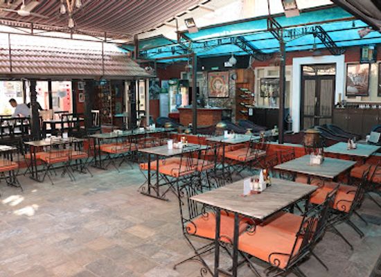 nepal/province-no-2/bar/black-pepper-cafe-pub