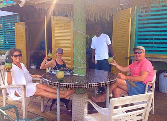 the-bahamas/abaco-islands/bar/lubbers-landing
