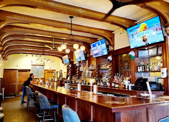 montana/southeastern-montana/bar/bacchus-pub