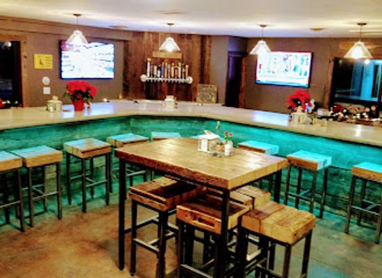 vermont/quechee-gorge/bar/pizza-chef-of-quechee