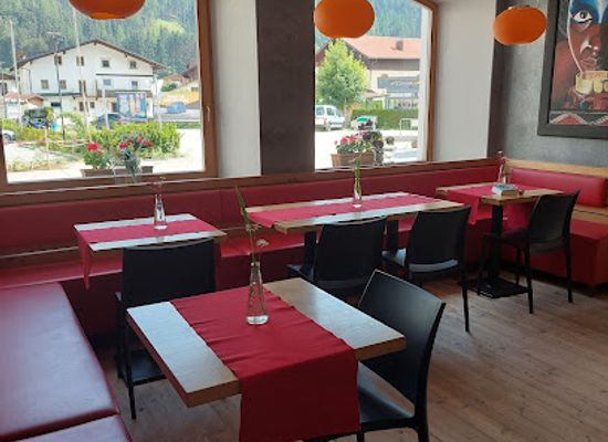 austria/east-tyrol/bar/bar-schwarzer-adler