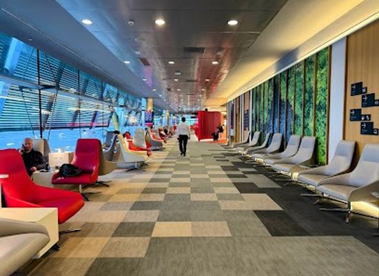 spain/madrid/bar/iberia-t4s-lounge