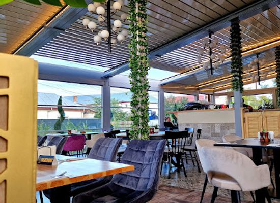 romania/focsani/bar/maze-restaurant-lounge