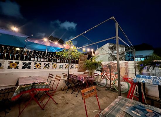 singapore/little-india/bar/olibier-rooftop-bar