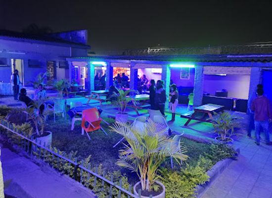 zambia/copperbelt/bar/sosoliso-the-plex-pub