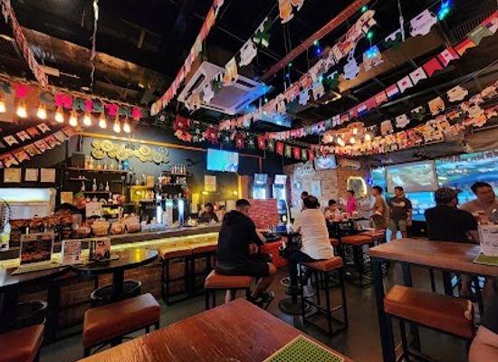 malaysia/borneo/bar/secret-industry
