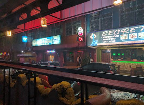 indonesia/riau-islands/bar/asylum-pub