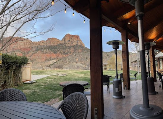utah/zion-national-park/bar/king-s-landing-bistro